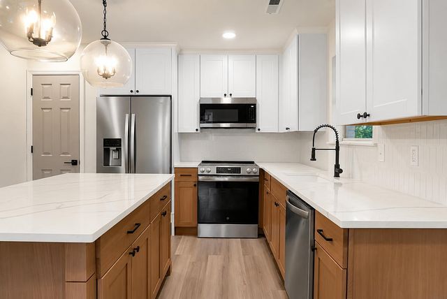 2052 Vestry Drive, Charleston, SC 29414
