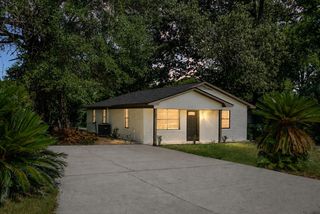 2052 Vestry Drive, Charleston, SC 29414