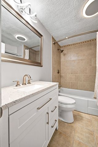 96 Shady Brook Lane, Springfield, MA 01108