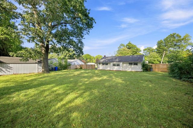96 Shady Brook Lane, Springfield, MA 01108