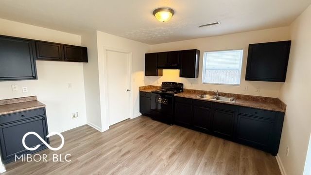 5911 W 46th Street, Indianapolis, IN 46254