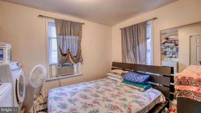 3914 PHYLLIS AVE, Atlantic City, NJ 08401