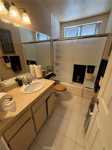 10404 Artesia Boulevard, Bellflower, CA 90706