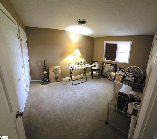 261 N Mcalister Road, Liberty, SC 29657