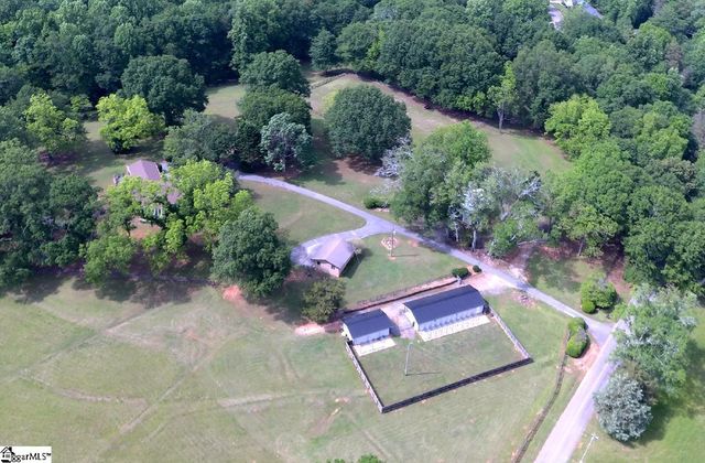 261 N Mcalister Road, Liberty, SC 29657