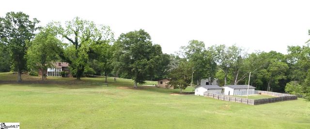 261 N Mcalister Road, Liberty, SC 29657