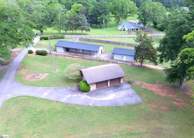 261 N Mcalister Road, Liberty, SC 29657