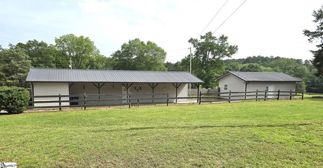 261 N Mcalister Road, Liberty, SC 29657