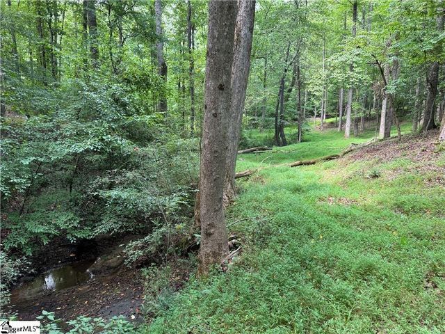 261 N Mcalister Road, Liberty, SC 29657