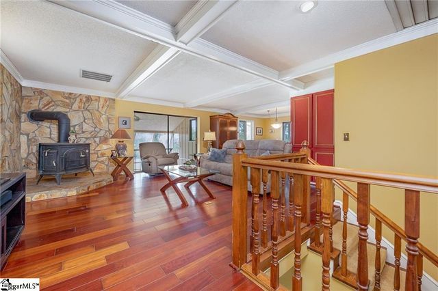 261 N Mcalister Road, Liberty, SC 29657