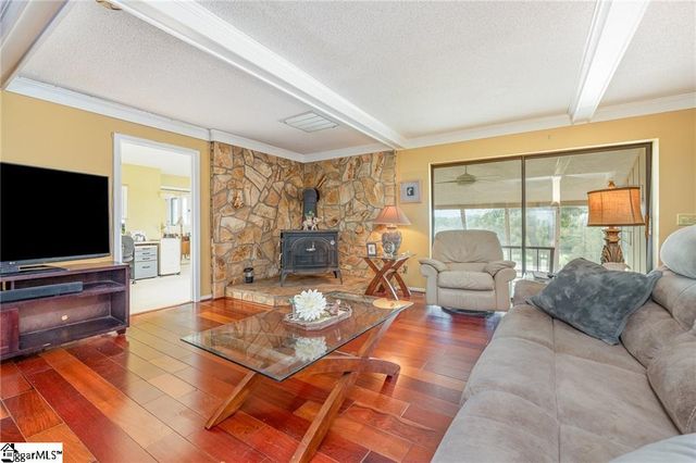 261 N Mcalister Road, Liberty, SC 29657