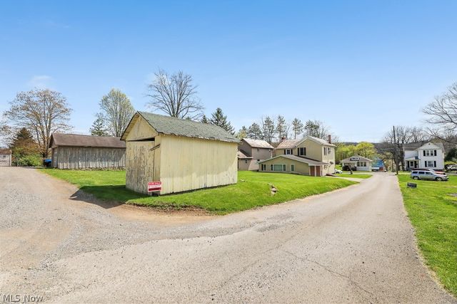 237 W Chestnut Street, Lisbon, OH 44432