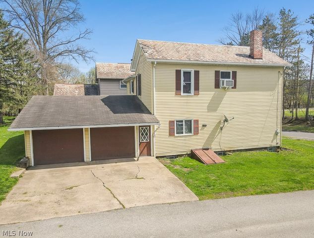 237 W Chestnut Street, Lisbon, OH 44432