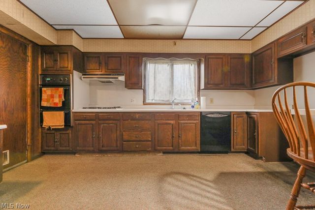 237 W Chestnut Street, Lisbon, OH 44432