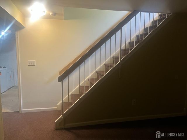 109 MICHAELS Court, Woodbridge Proper, NJ 07095
