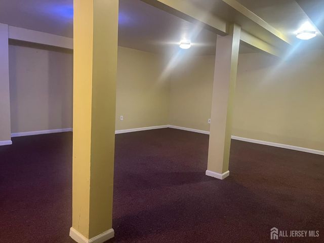 109 MICHAELS Court, Woodbridge Proper, NJ 07095
