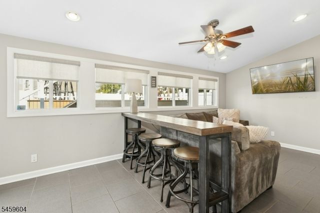 57 CLEVELAND AVENUE, Woodbridge Twp., NJ 07067