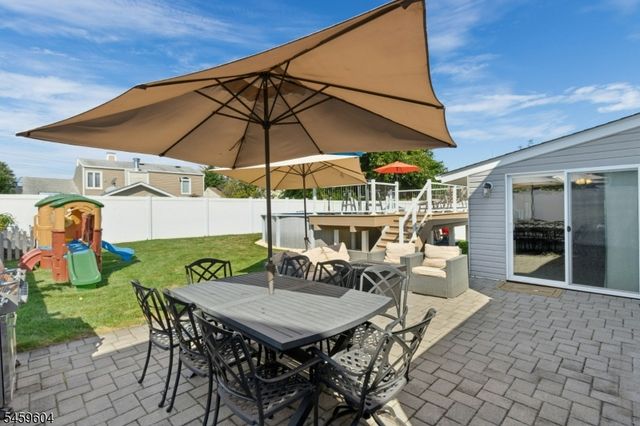 57 CLEVELAND AVENUE, Woodbridge Twp., NJ 07067