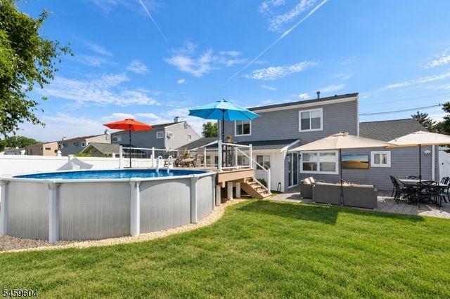 57 CLEVELAND AVENUE, Woodbridge Twp., NJ 07067