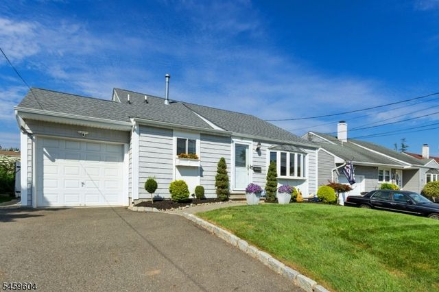 57 CLEVELAND AVENUE, Woodbridge Twp., NJ 07067