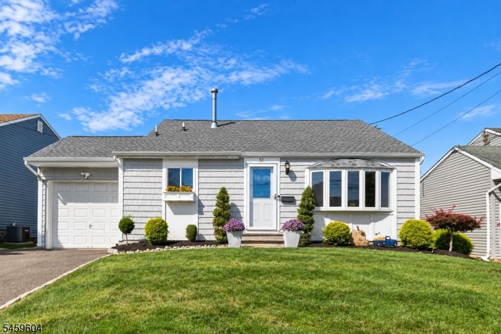 57 CLEVELAND AVENUE, Woodbridge Twp., NJ 07067