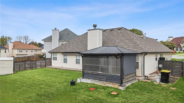 2021 Registry Drive, Hampton, GA 30228