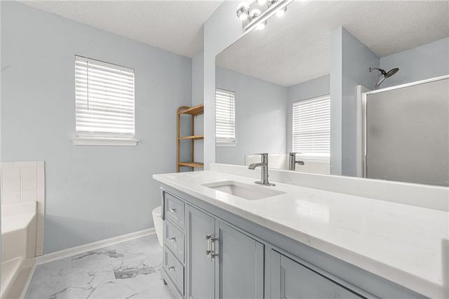 2021 Registry Drive, Hampton, GA 30228