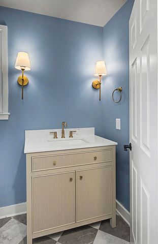 806 Steeplechase Dr, Brentwood, TN 37027