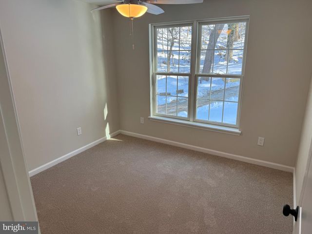 1001 PLAYWICKI ST, Langhorne, PA 19047