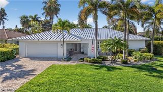 2424 Longboat DR, Naples, FL 34104