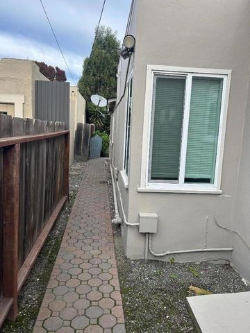 612 Central Avenue, Salinas, CA 93901