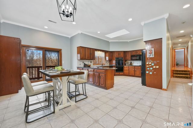 41 Ridge Line Road, Easton, CT 06612