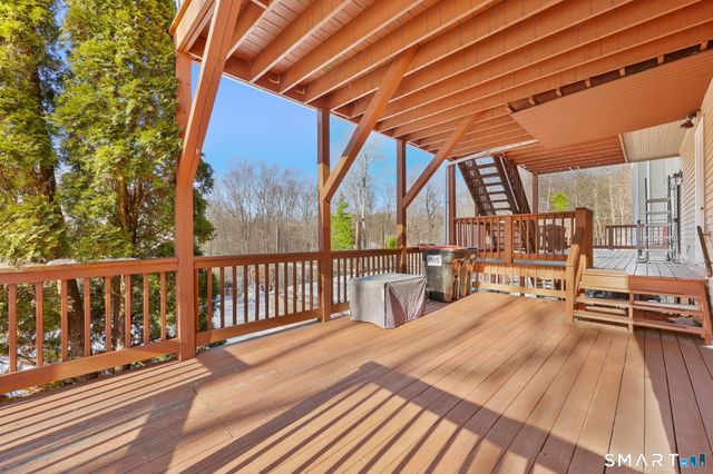 41 Ridge Line Road, Easton, CT 06612