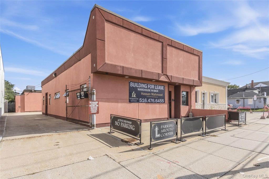 816 Hempstead Turnpike, Franklin Square, NY 11010 — exterior