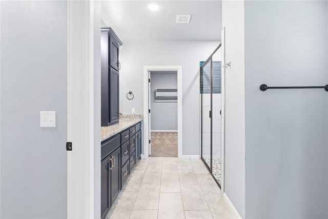 300 Bray Lane, Yukon, OK 73099