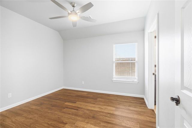 300 Bray Lane, Yukon, OK 73099