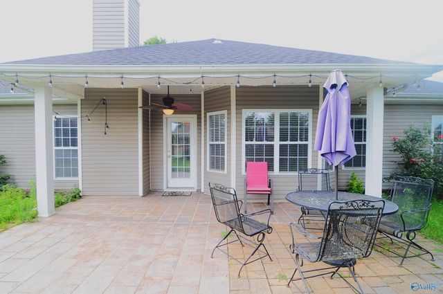 5016 Liberty Park Circle, Owens Cross Roads, AL 35763