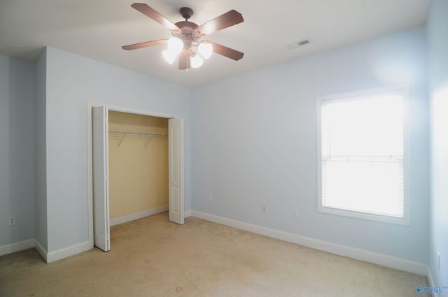 5016 Liberty Park Circle, Owens Cross Roads, AL 35763