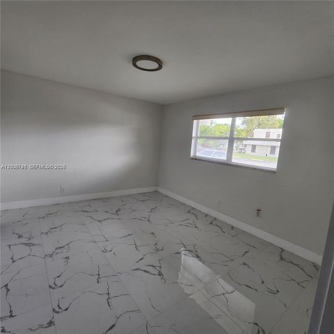 8010 N Colony Cir N 107, Tamarac, FL 33321