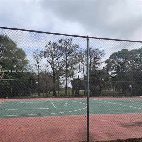 8010 N Colony Cir N 107, Tamarac, FL 33321