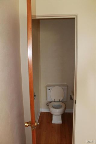 1240 N Main, St Clair, MO 63077