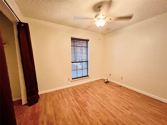 6301 Hunters Glen Drive, Watauga, TX 76148