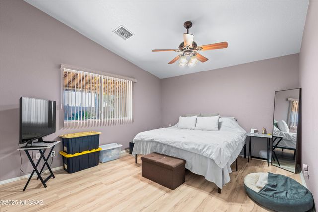 2081 W Cholla Vista Drive, Tucson, AZ 85704