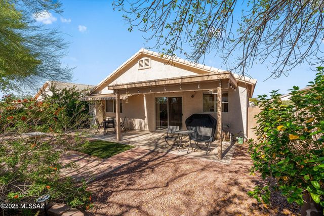 2081 W Cholla Vista Drive, Tucson, AZ 85704