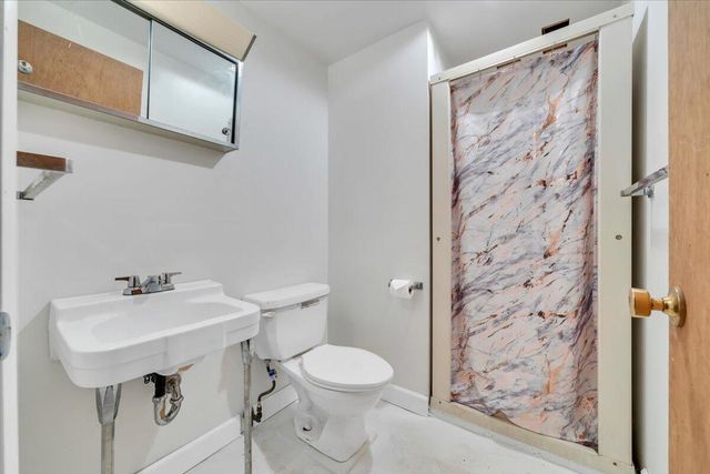 3740 Salem, Roanoke, VA 24017