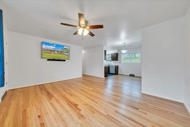 3740 Salem, Roanoke, VA 24017
