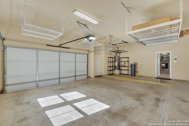 509 Moonlight Circle, New Braunfels, TX 78132