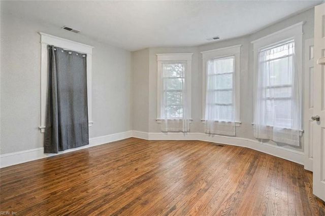 109 W 36th ST, Norfolk, VA 23504