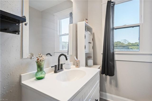 109 W 36th ST, Norfolk, VA 23504