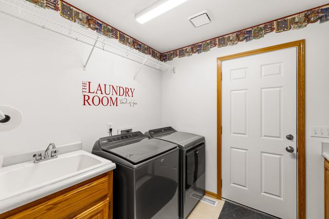 1406 NW Parkridge Place, Ankeny, IA 50023